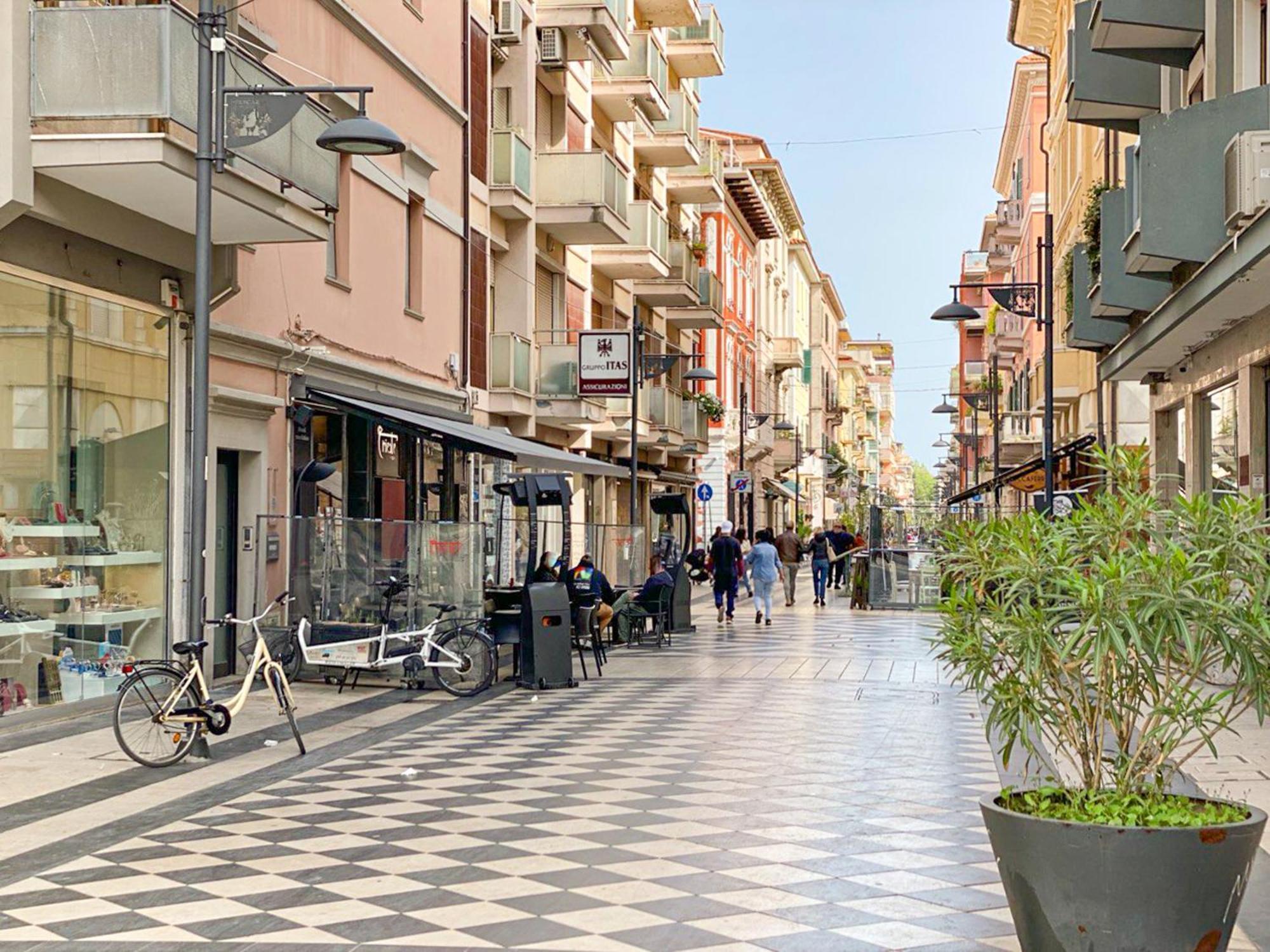 Pescara Inn Via Sulmona 17 Экстерьер фото